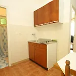 7468b Apartment